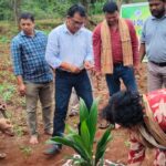 ବ୍ୟକ୍ତିଗତ ରାସ୍ତା ପାଇଁ ମଠ ଭାଙ୍ଗିବାକୁ ଦେବୁନାହିଁ : ଗ୍ରାମବାସୀ